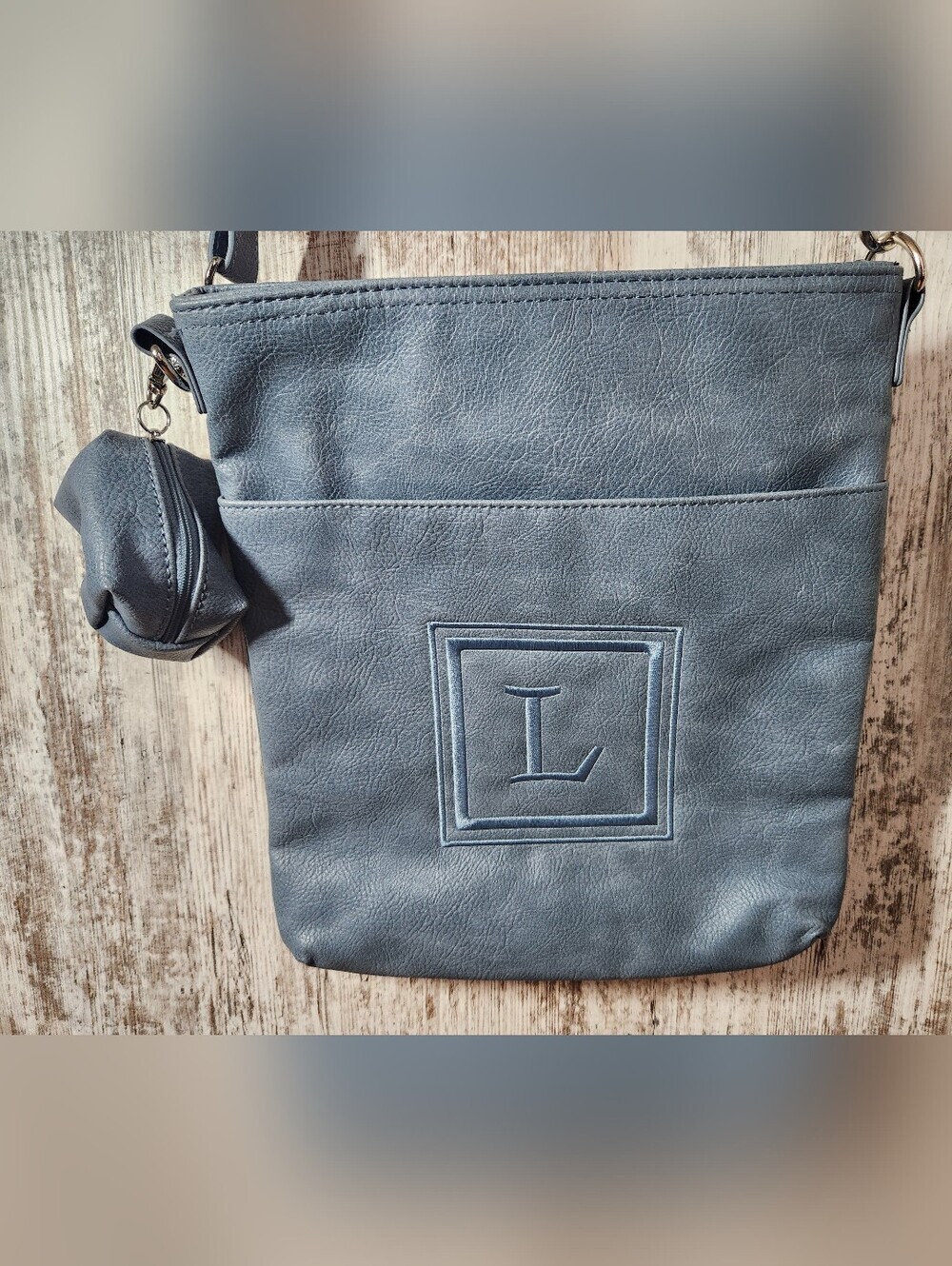 Thirty-one Slate Blue Embossed Letter "L" Monogram Crossbody Bag Adjustable Coin